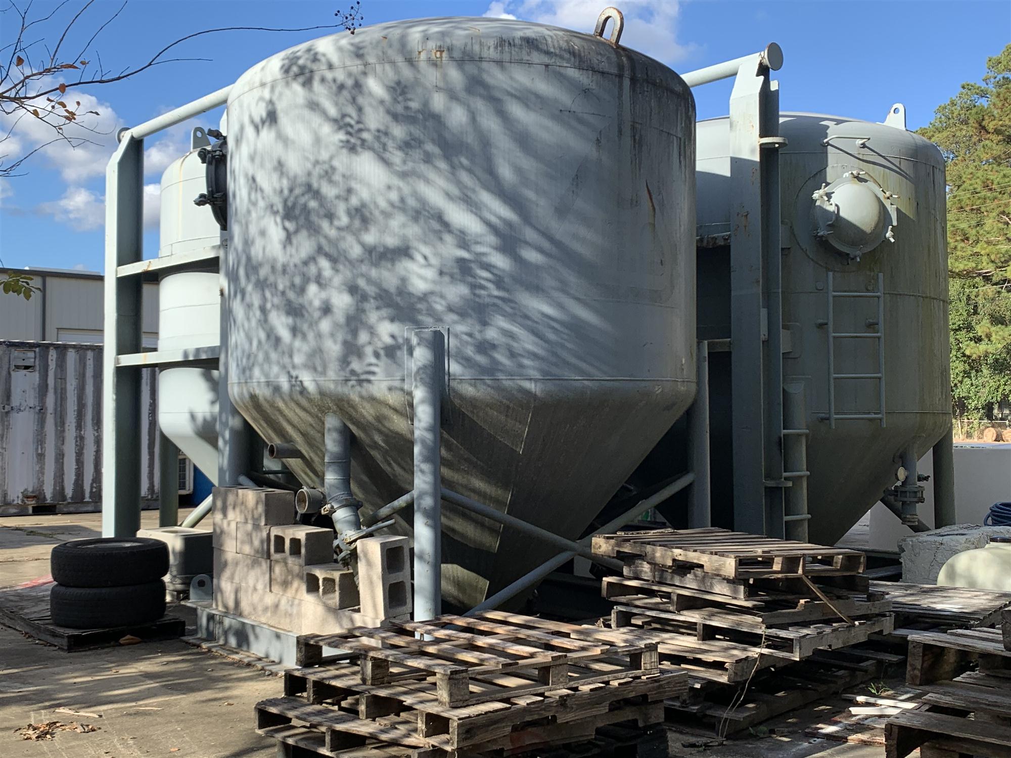 30-Ton Bos Weildrecht Silos for sale