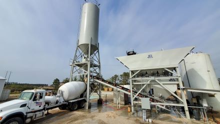 Ready Mix Dry Batch Concrete Plant for Sale